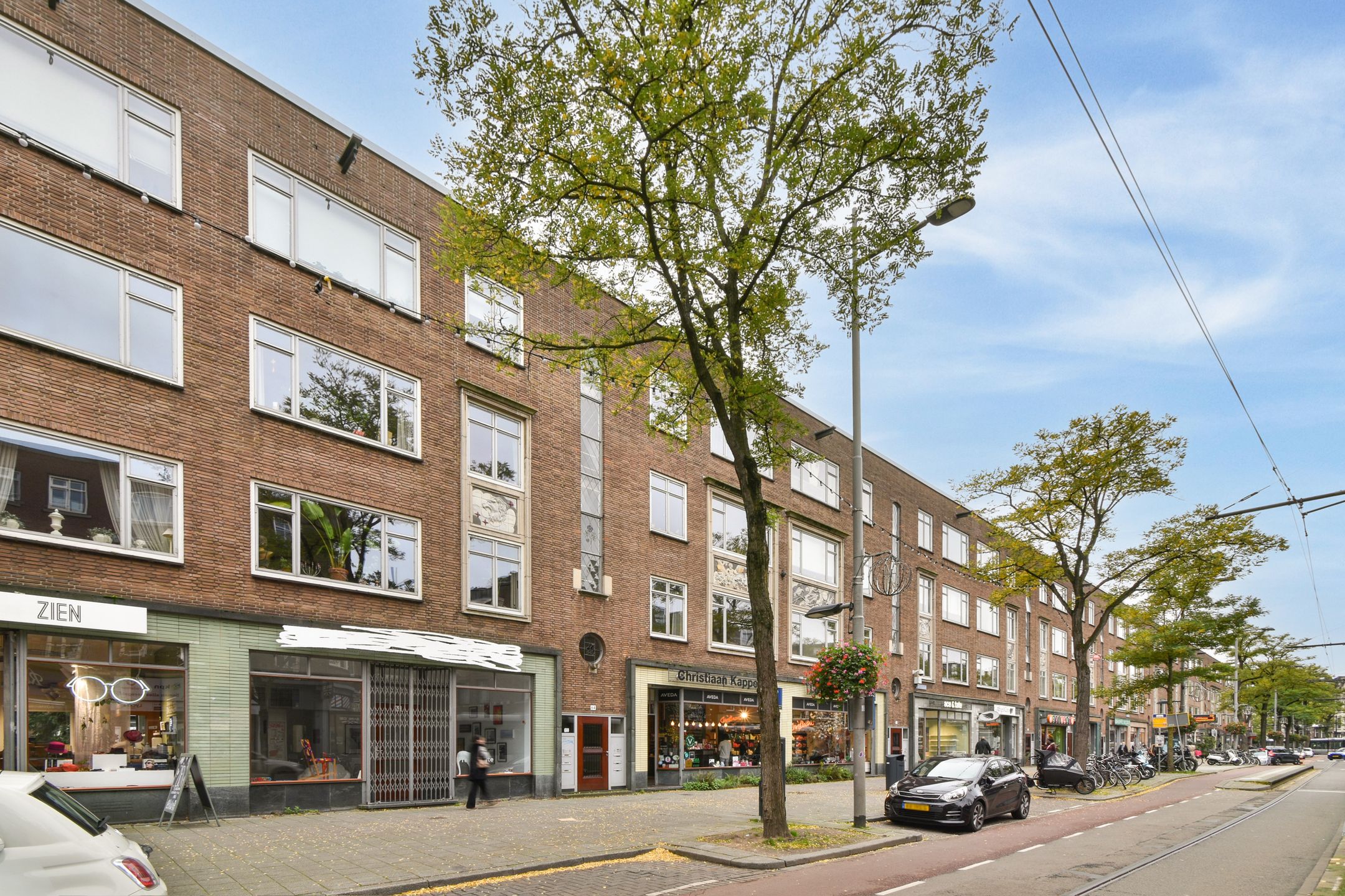 Photo 33 of Nieuwe Binnenweg 64-01R