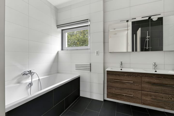 Tussenwoning te koop: Bovenkerkerweg 95C, Amstelveen