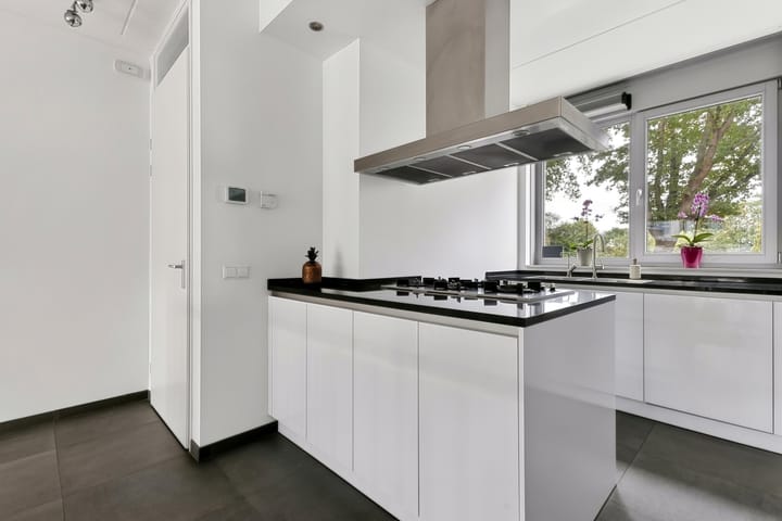 Tussenwoning te koop: Bovenkerkerweg 95C, Amstelveen