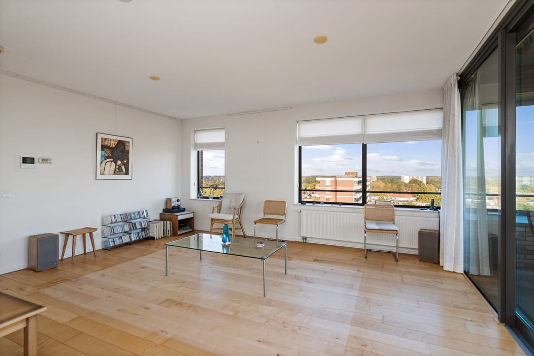 Photo 13 of Graaf Florisstraat 1-F55