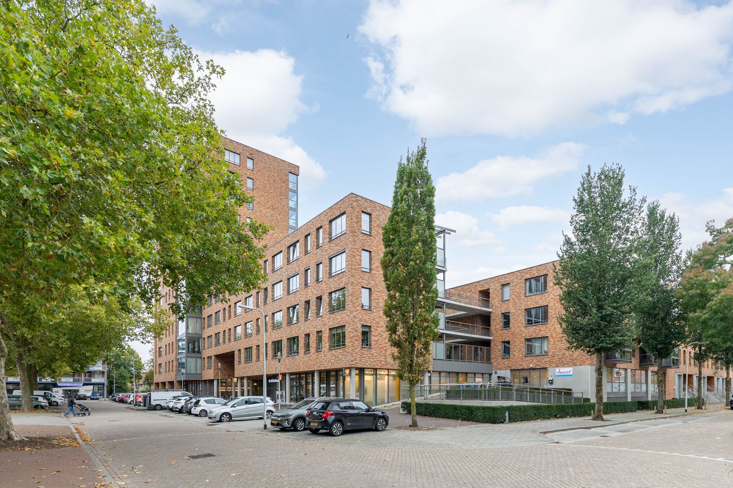 Photo 35 of Graaf Florisstraat 1-F55