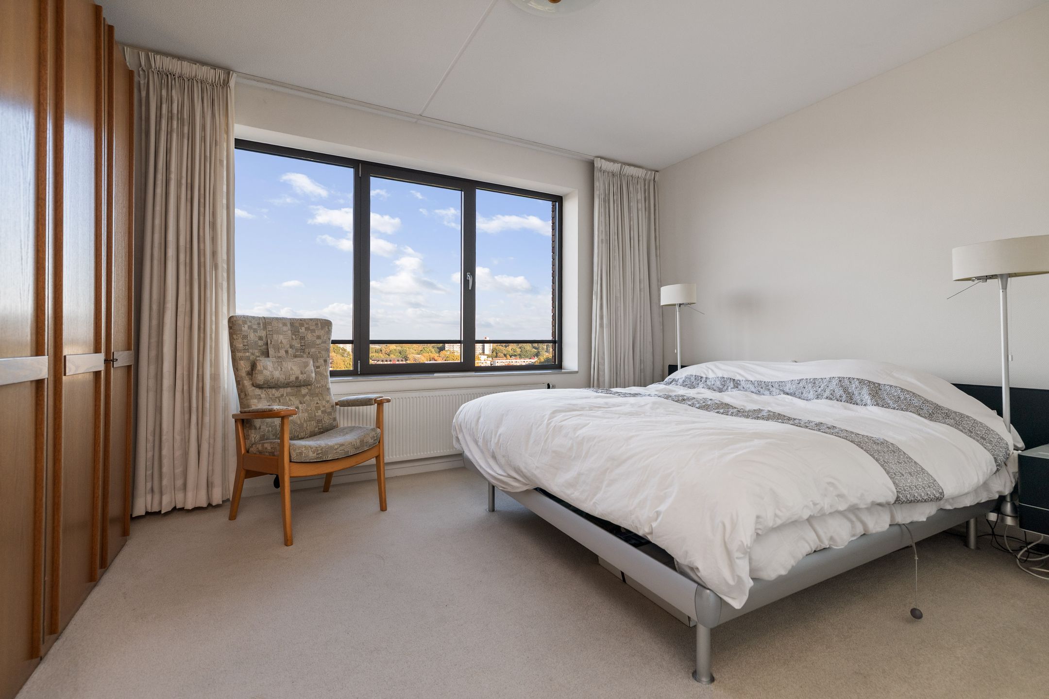 Photo 21 of Graaf Florisstraat 1-F55