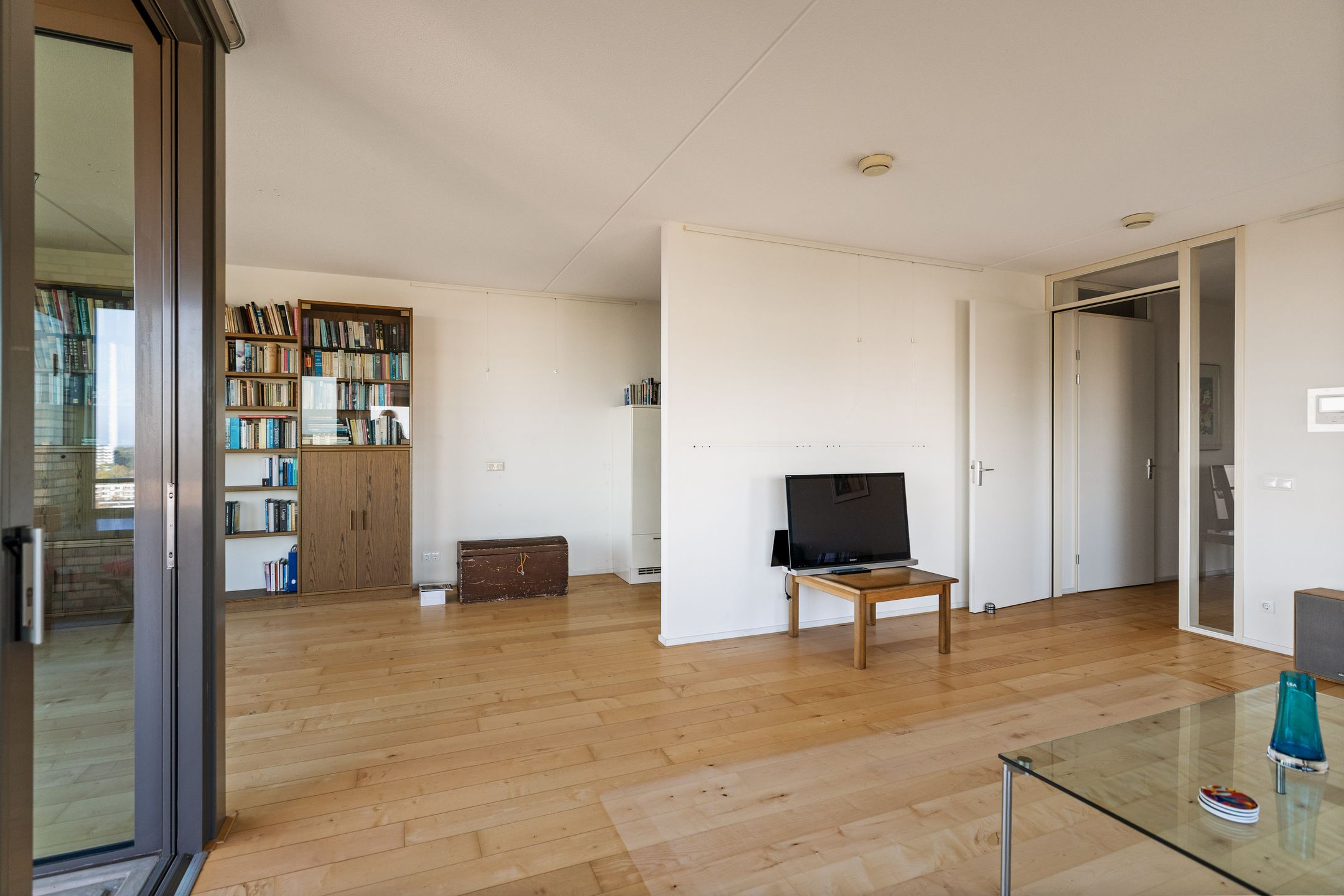 Photo 12 of Graaf Florisstraat 1-F55