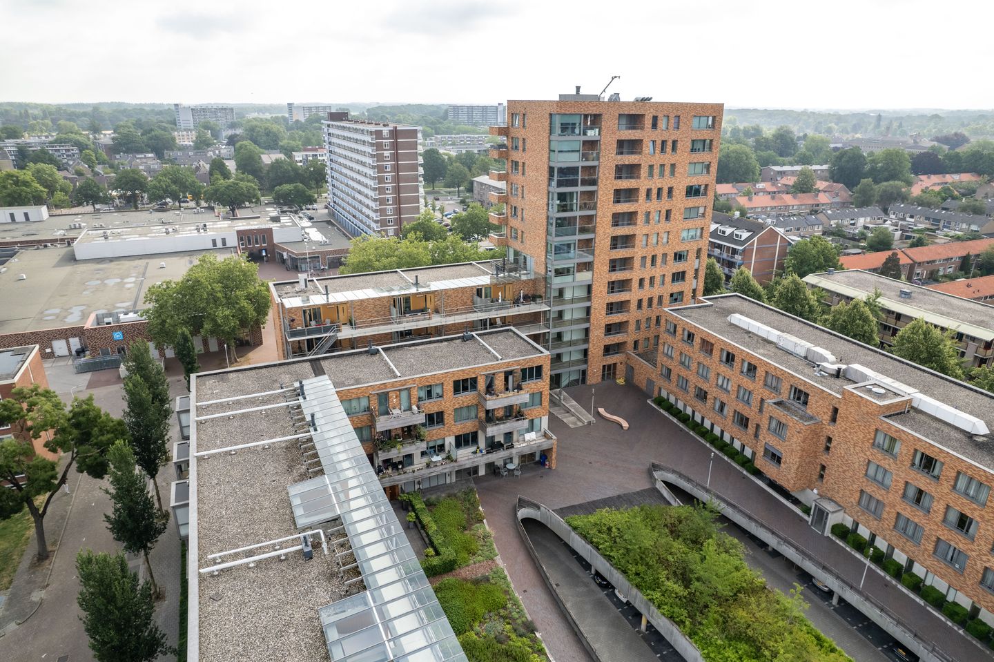 Photo 44 of Graaf Florisstraat 1-F55