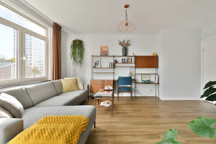 Foto 4 van Derkinderenstraat 63-2