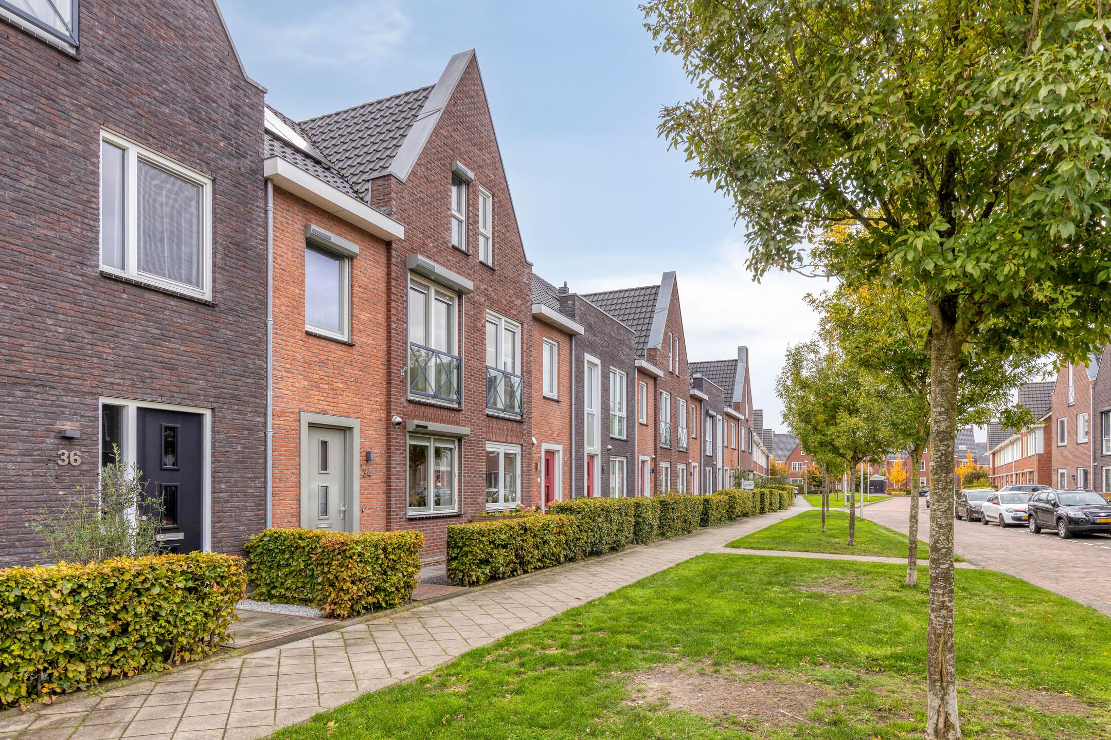 Photo 6 of Essenlaan 34