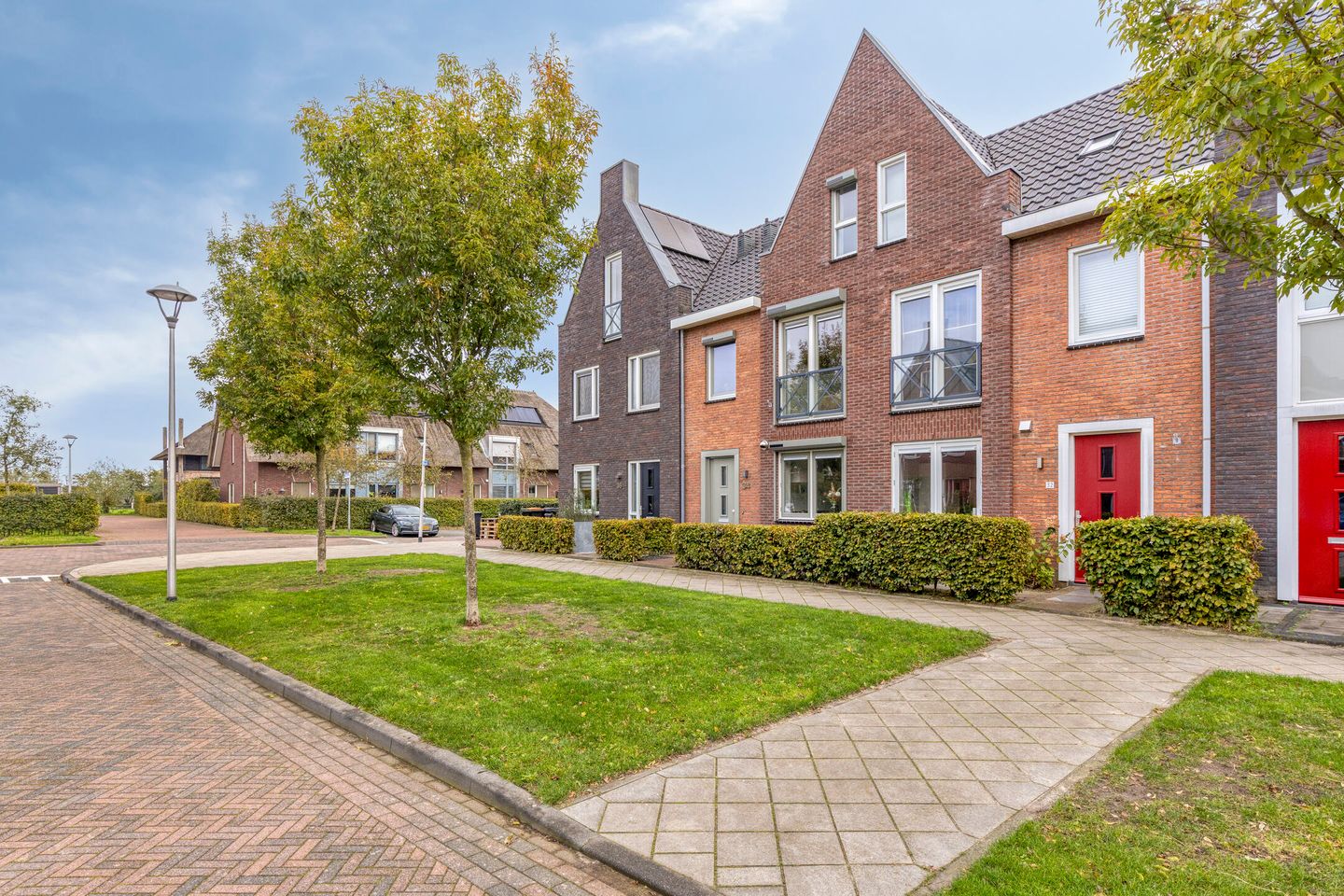 Photo 44 of Essenlaan 34