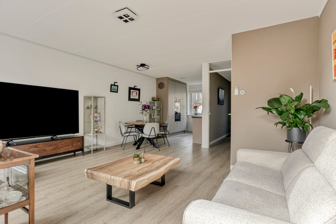 Photo 11 of Essenlaan 34