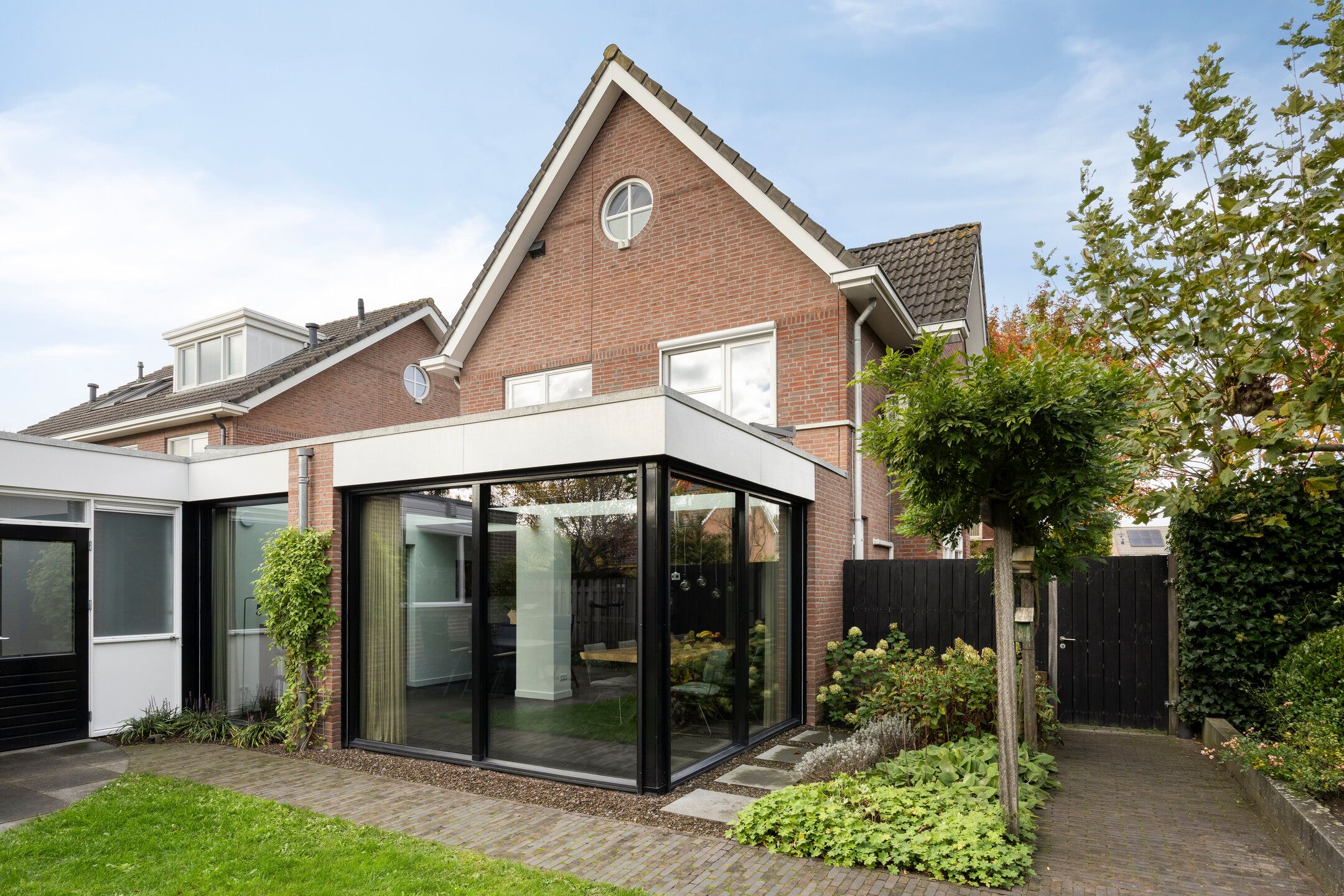 Photo 54 of Prior Teeuwenstraat 1