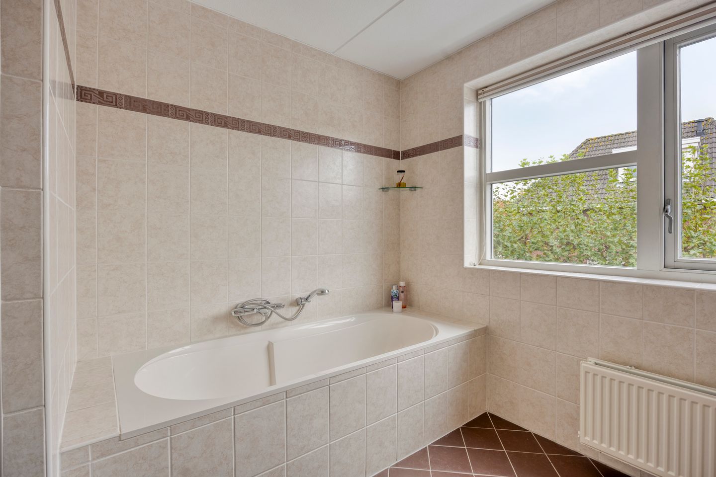 Photo 35 of Prior Teeuwenstraat 1