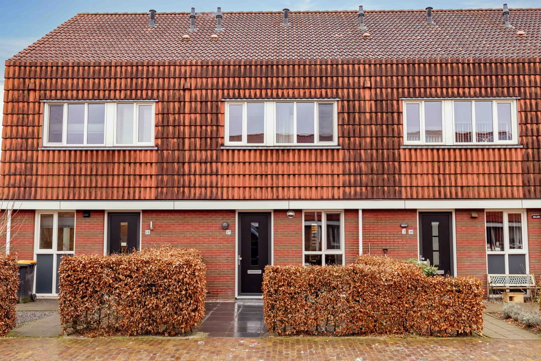 Foto 1 van Jutte 17