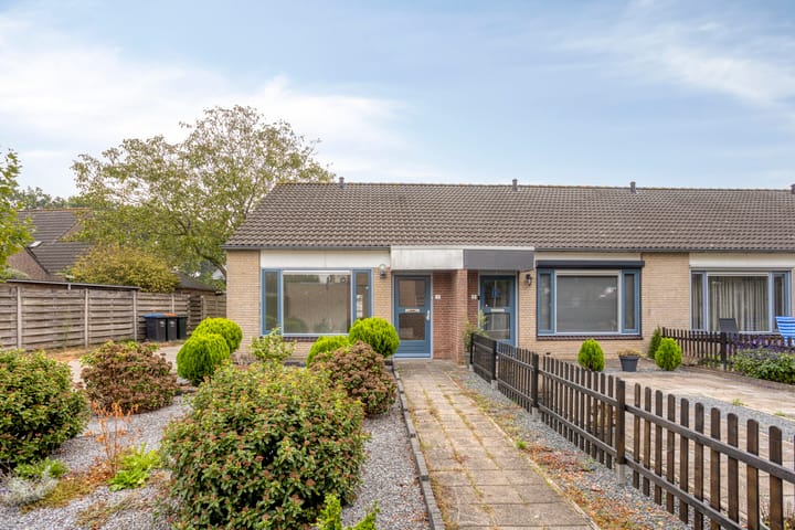 Hoekwoning te koop: Augustuslaan 1, Beuningen (Ge)