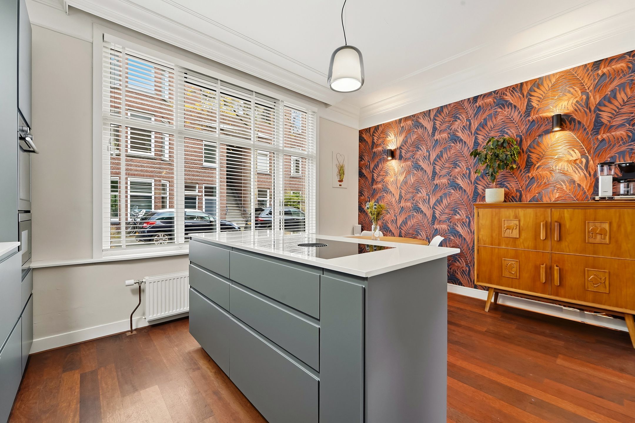 Photo 15 of Van der Capellenstraat 11