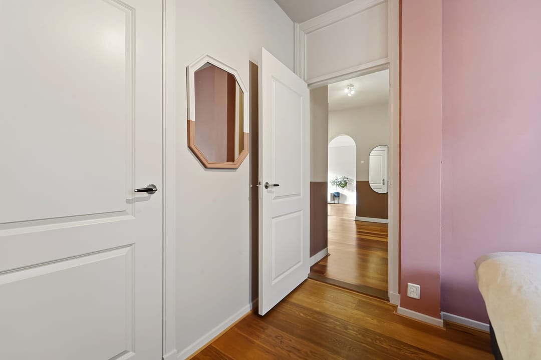 Photo 22 of Van der Capellenstraat 11