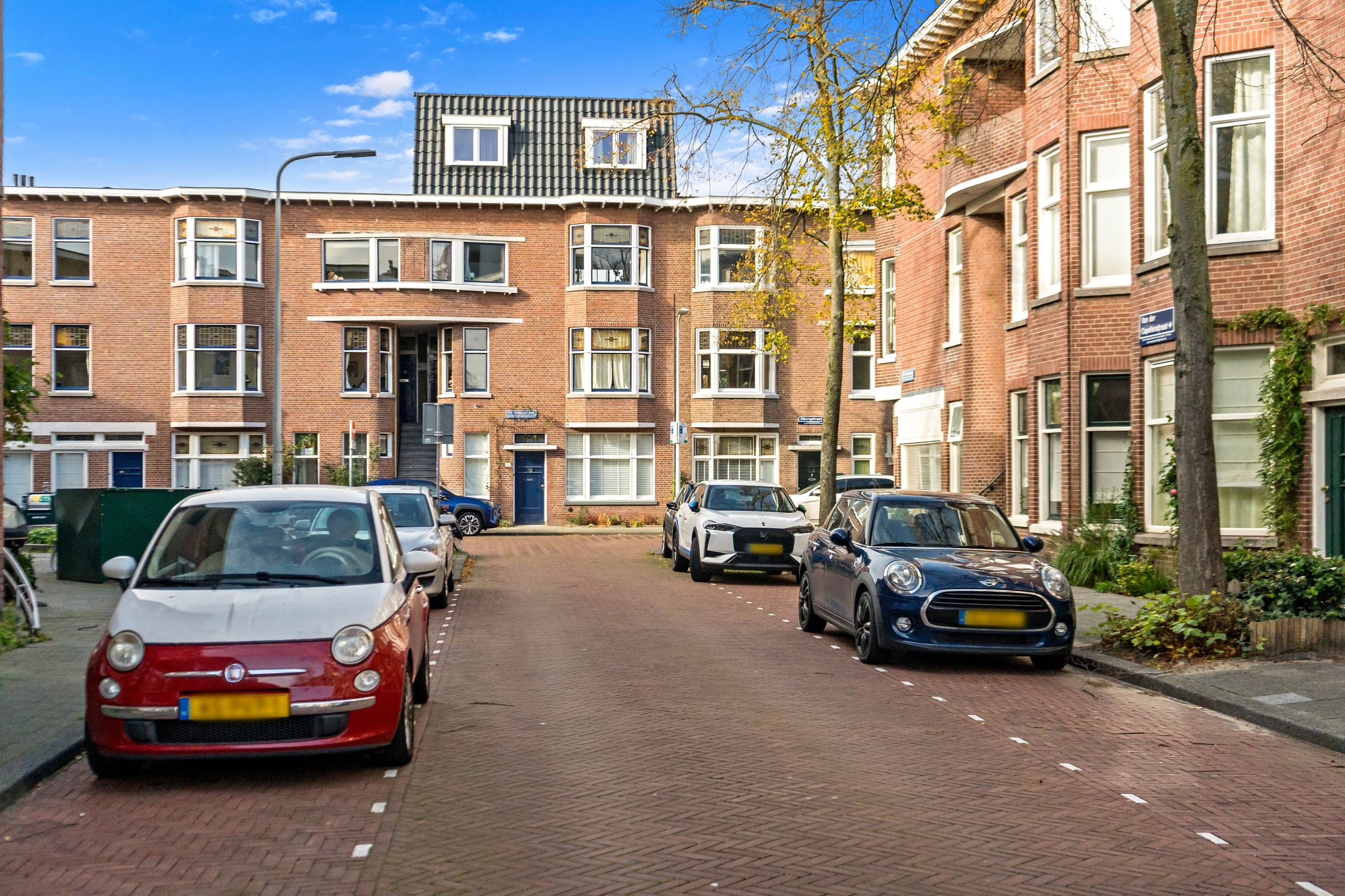 Photo 33 of Van der Capellenstraat 11
