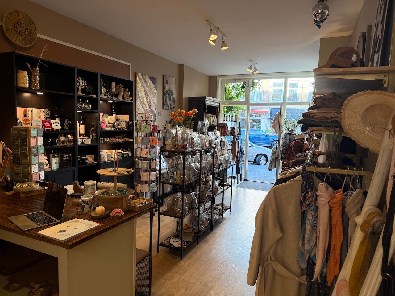 Bekijk foto 3 van Gentsestraat 79