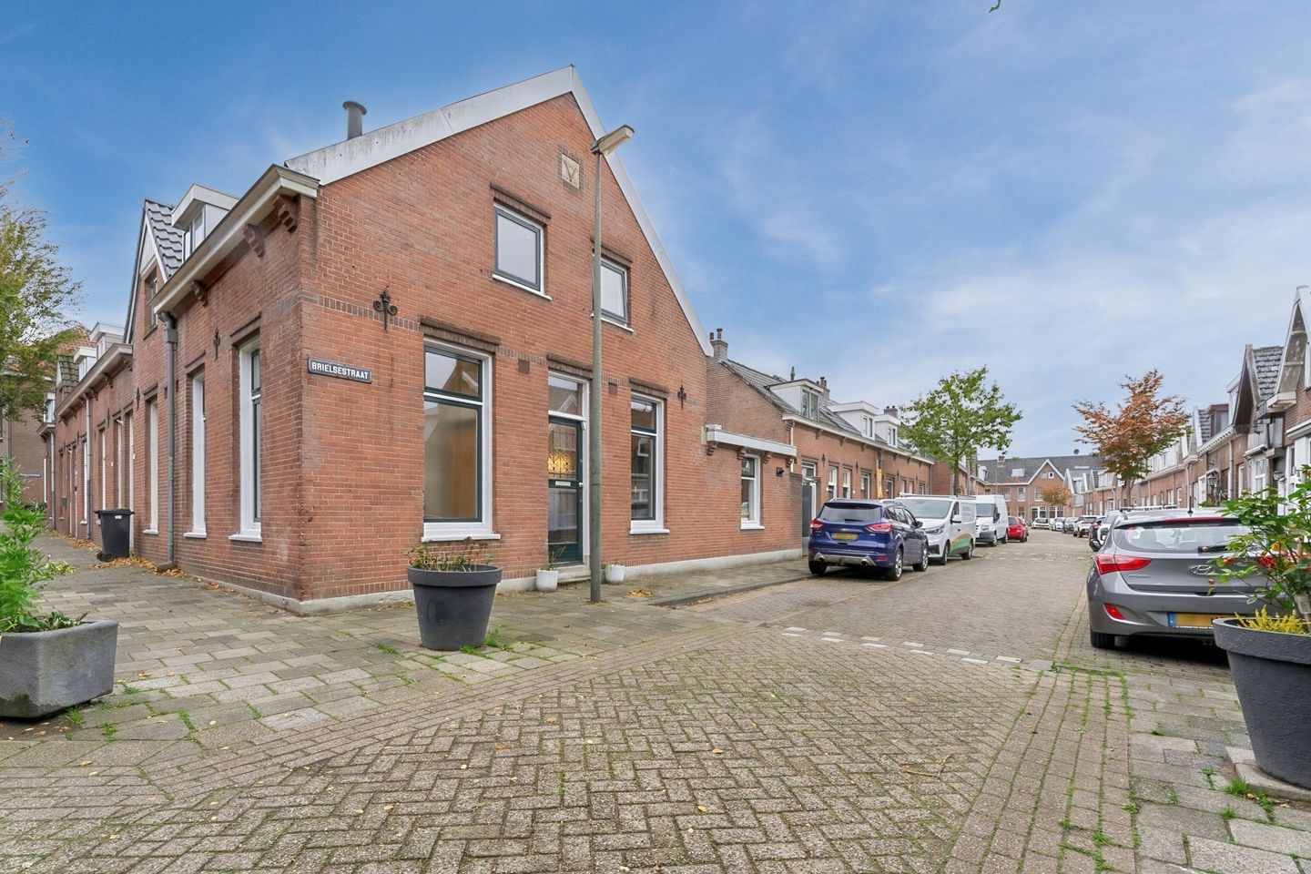 Photo 49 of Brielsestraat 1