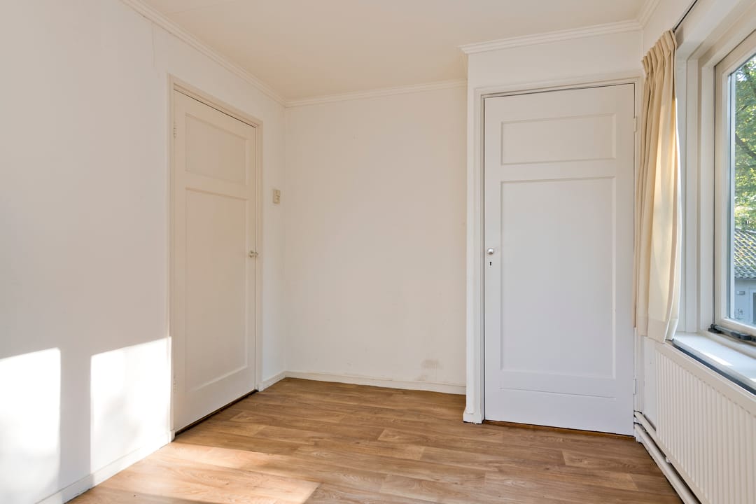 Foto 41 van van der Molenallee 62
