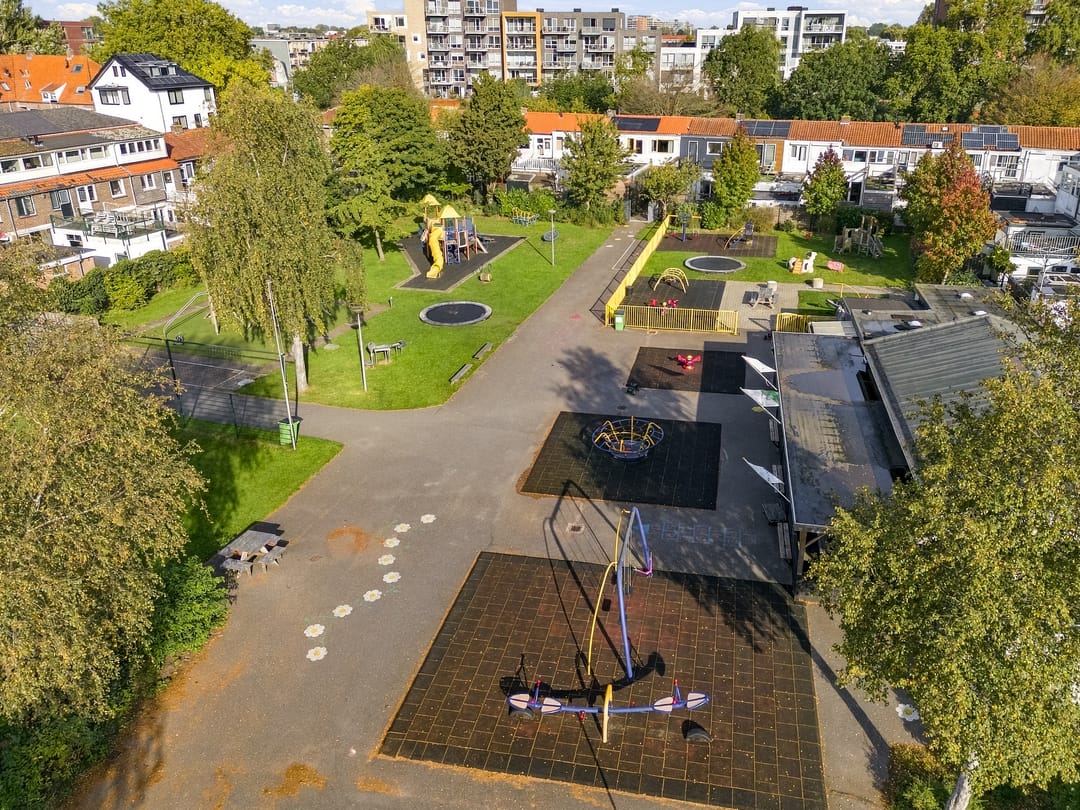 Photo 22 of Leliestraat 20