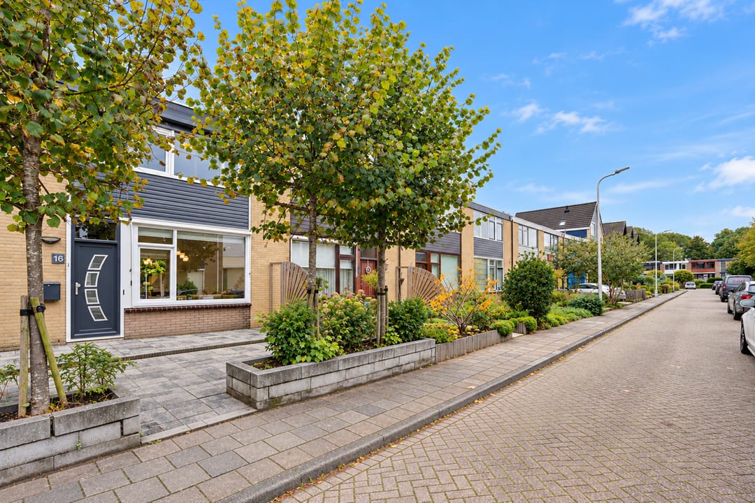 Photo 1 of Leeuwerikstraat 16