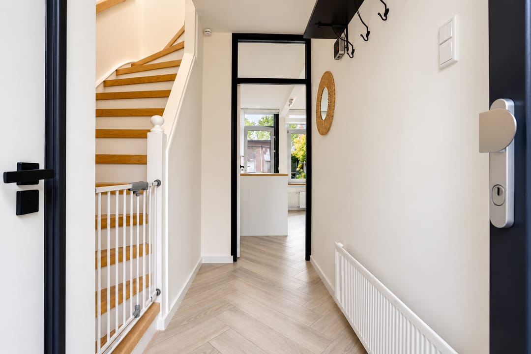 Photo 11 of Leeuwerikstraat 16