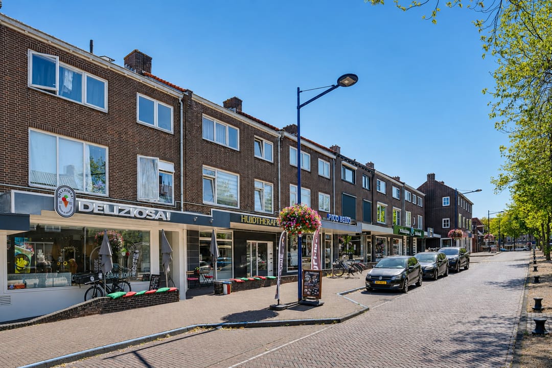 Photo 46 of Leeuwerikstraat 16