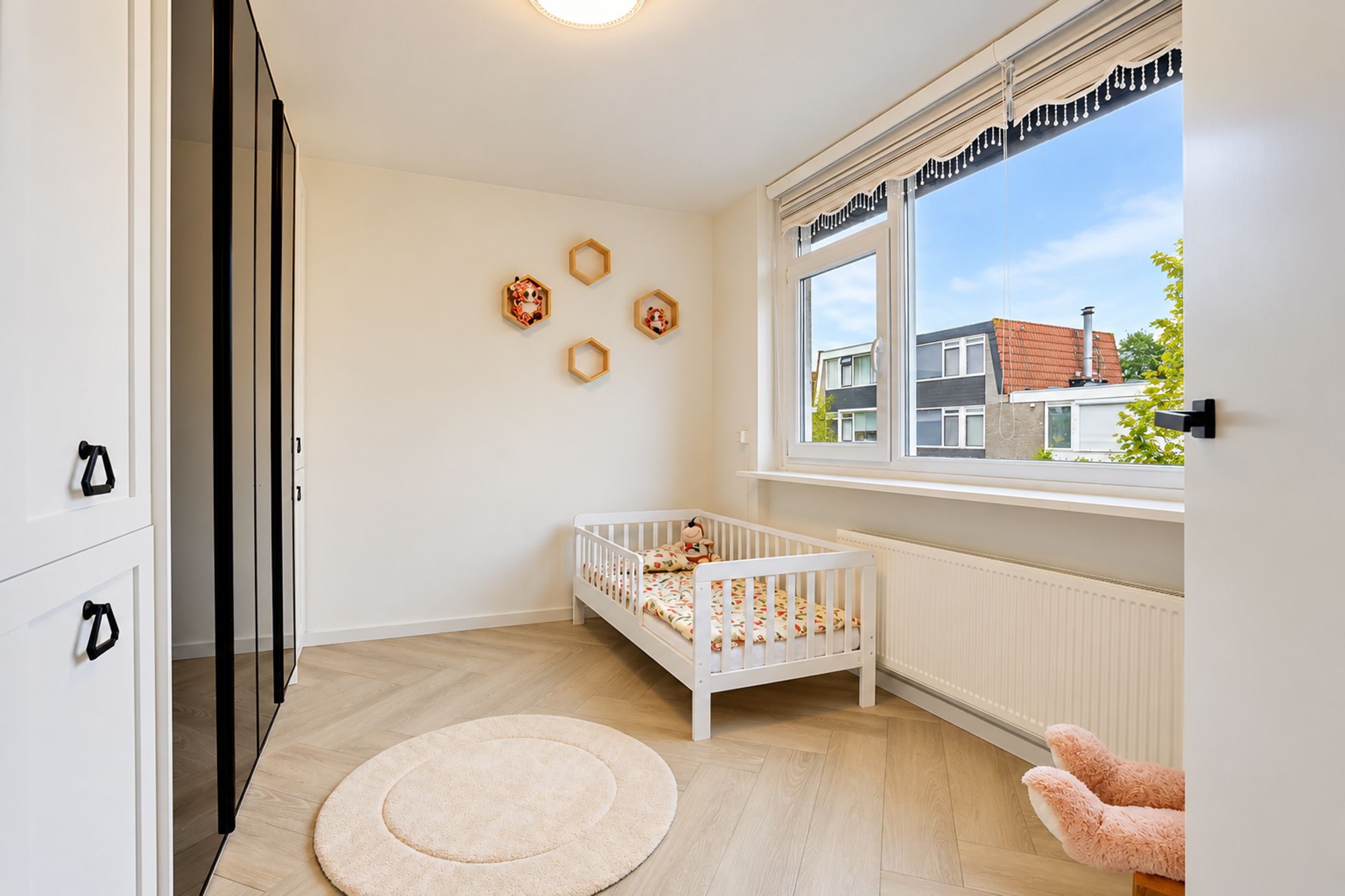 Photo 33 of Leeuwerikstraat 16