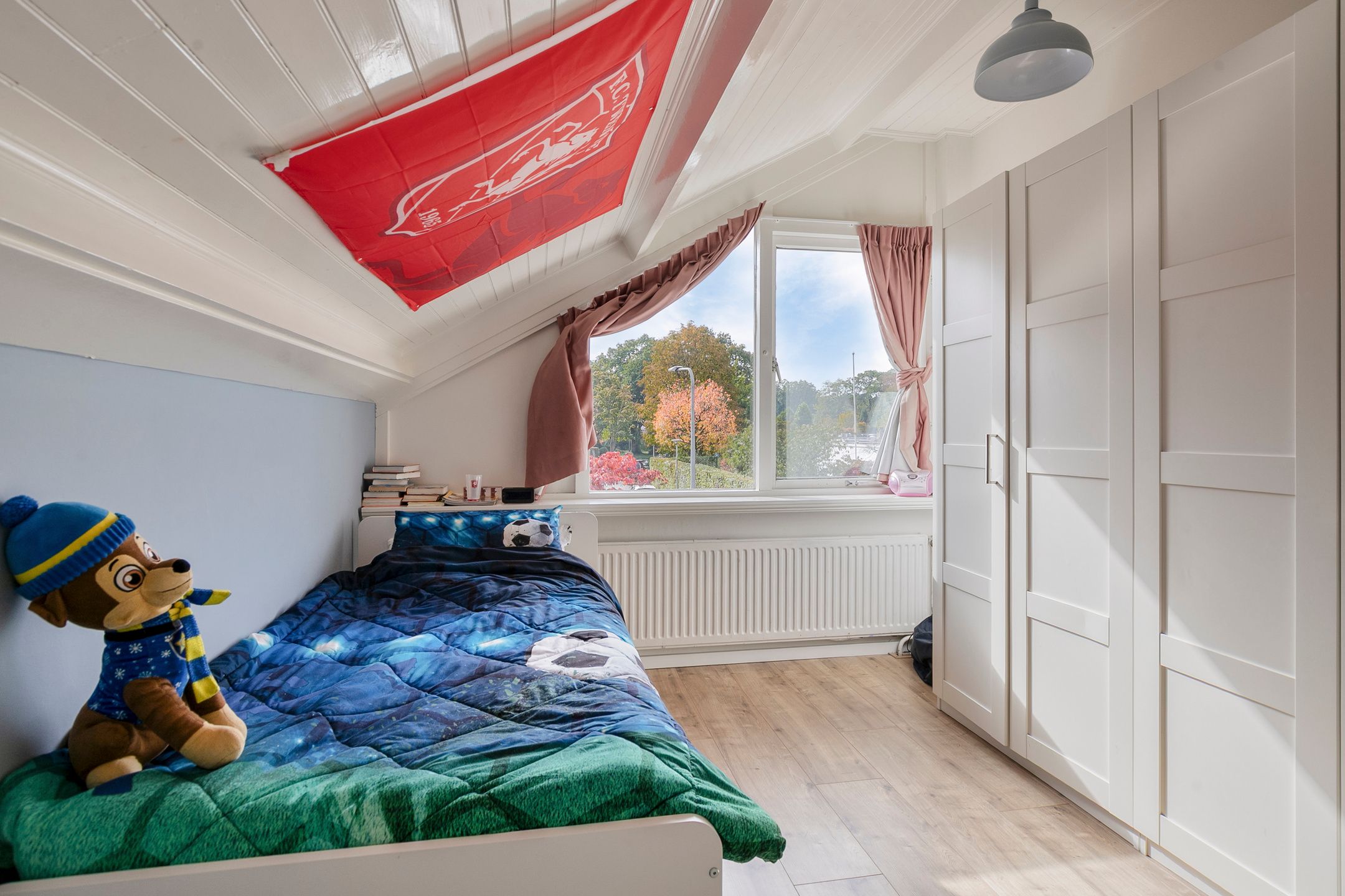 Foto 42 van Weddehoenlaan 11