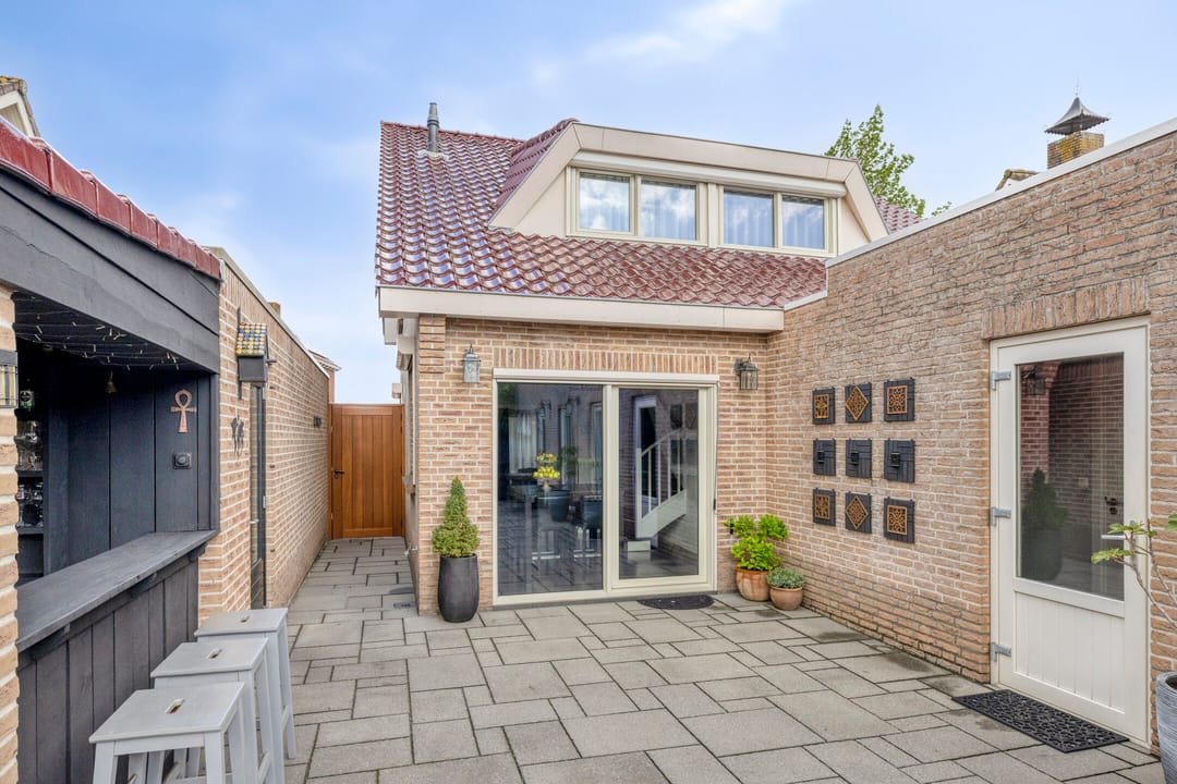 Photo 38 of Bremstraat 3