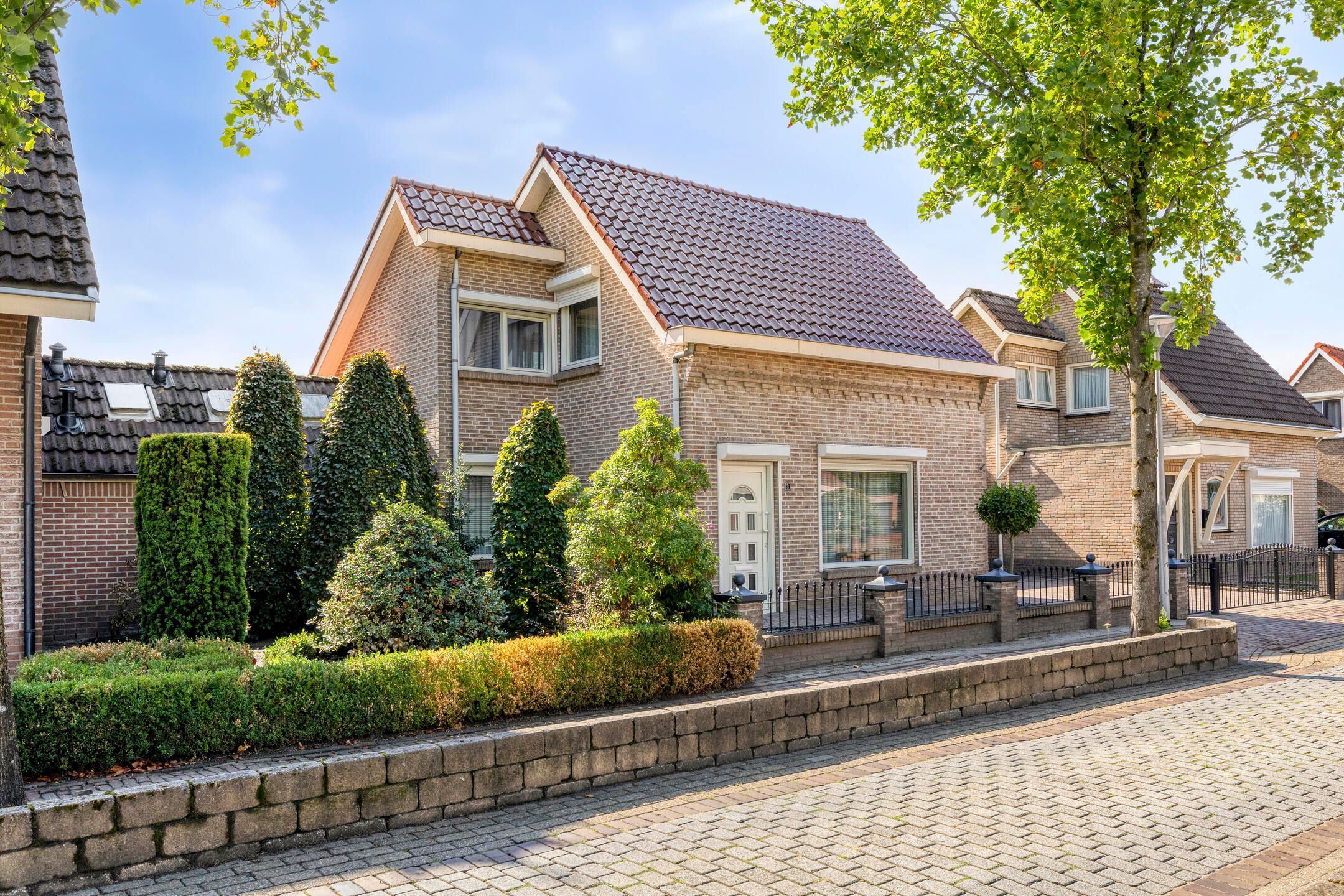 Photo 42 of Bremstraat 3