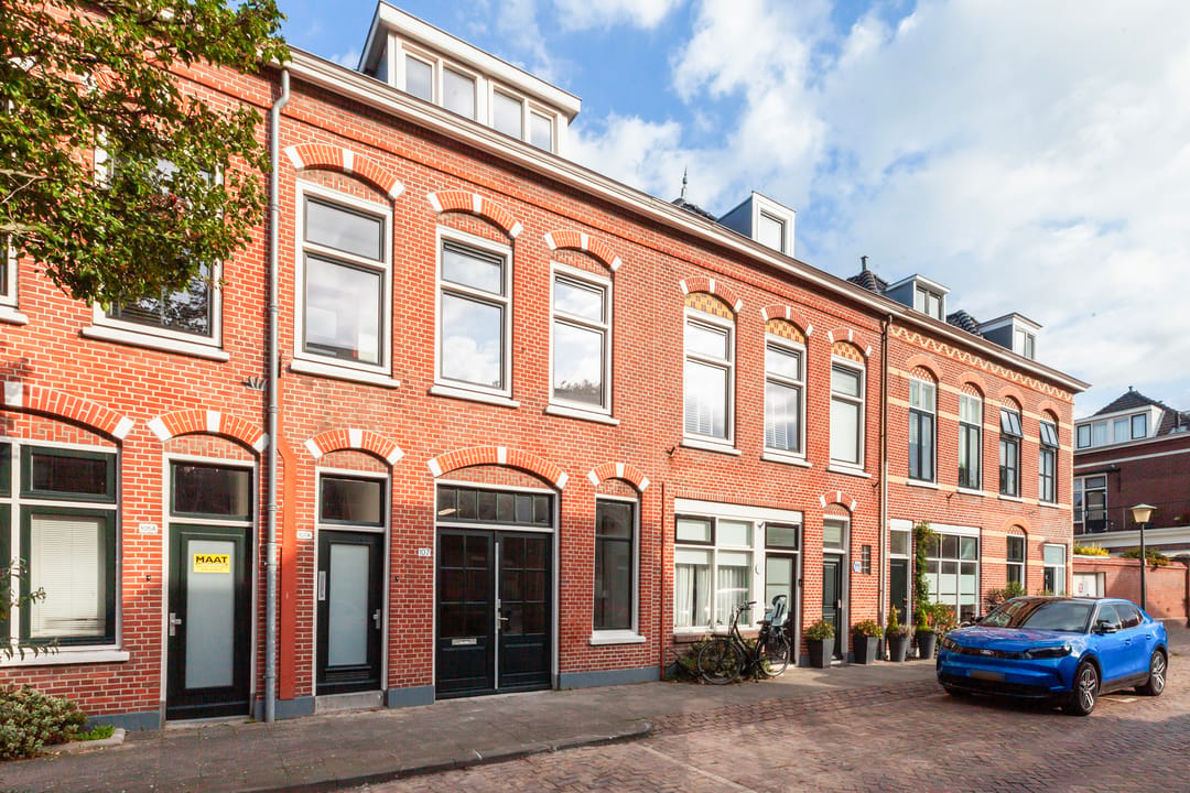 Photo 41 of Emmastraat 107