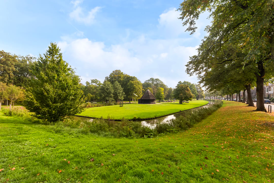Photo 46 of Emmastraat 107