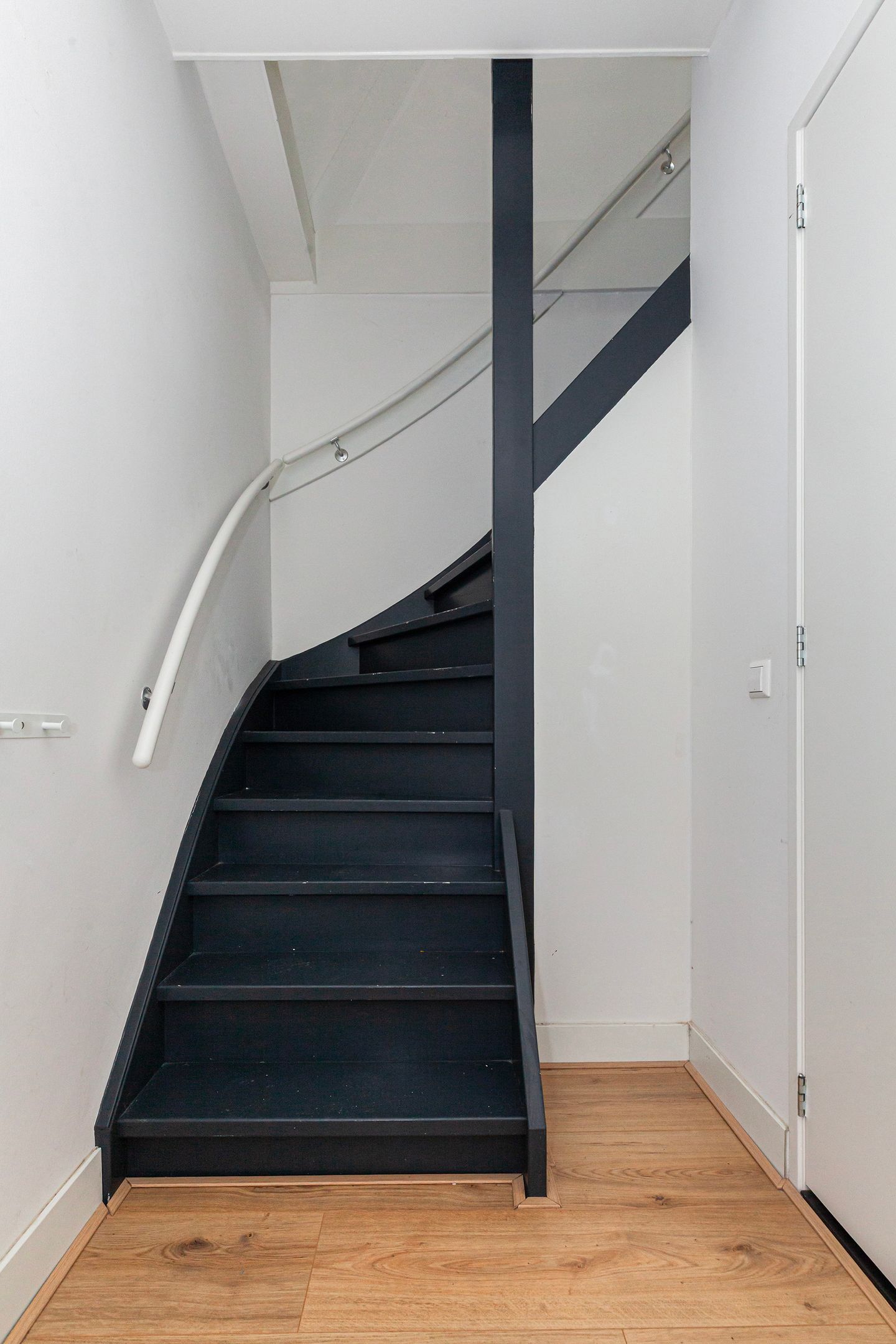 Photo 4 of Emmastraat 107
