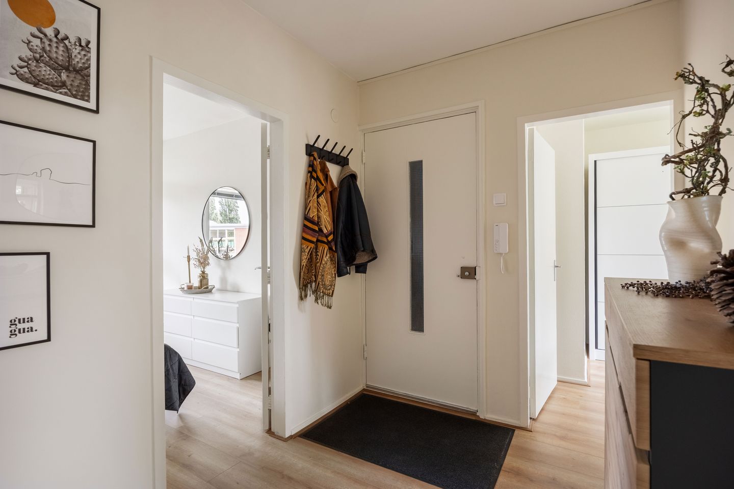 Photo 10 of Jacob van Ruysdaelstraat 40