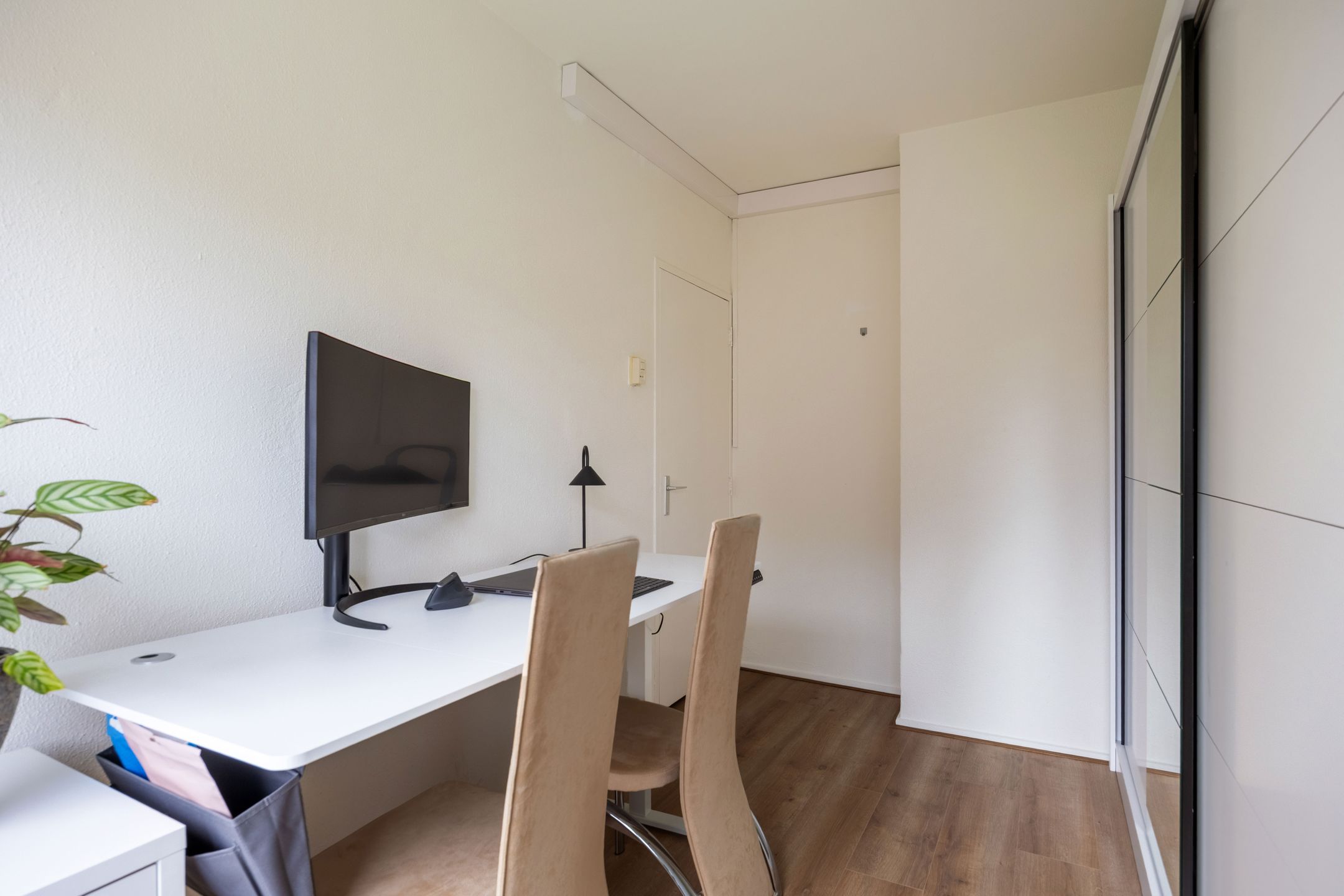 Photo 24 of Jacob van Ruysdaelstraat 40