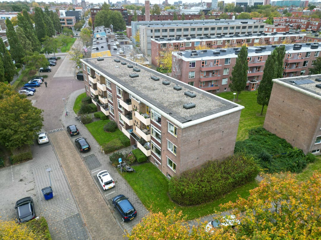 Photo 47 of Jacob van Ruysdaelstraat 40