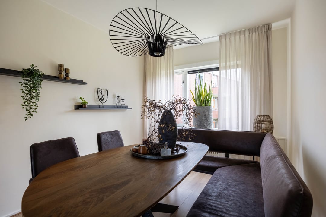 Photo 13 of Jacob van Ruysdaelstraat 40