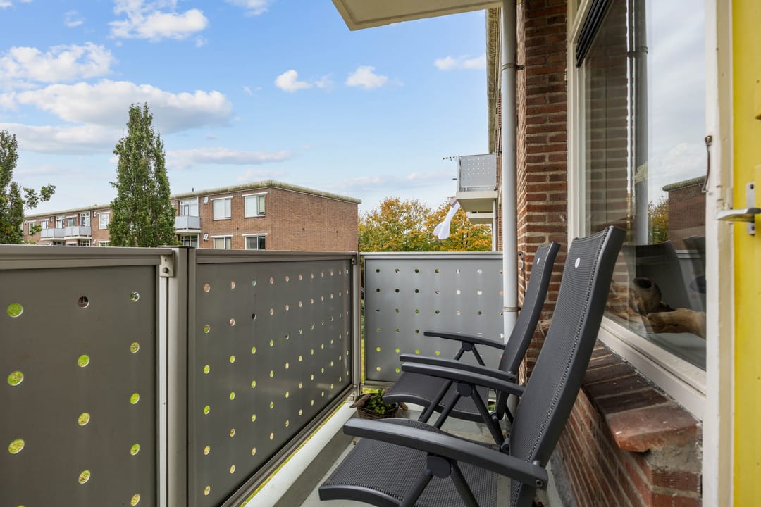 Photo 37 of Jacob van Ruysdaelstraat 40