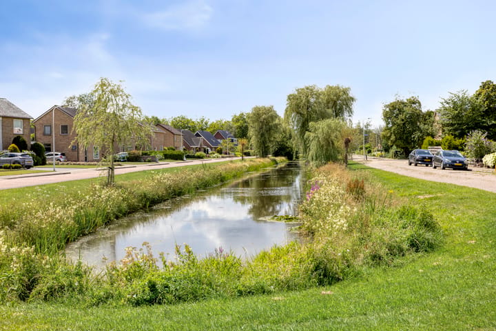 Photo 2 of De Elzen 15