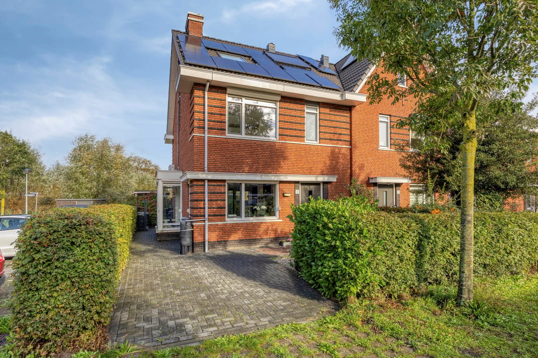 Photo 11 of Cornelis van der Loostraat 1