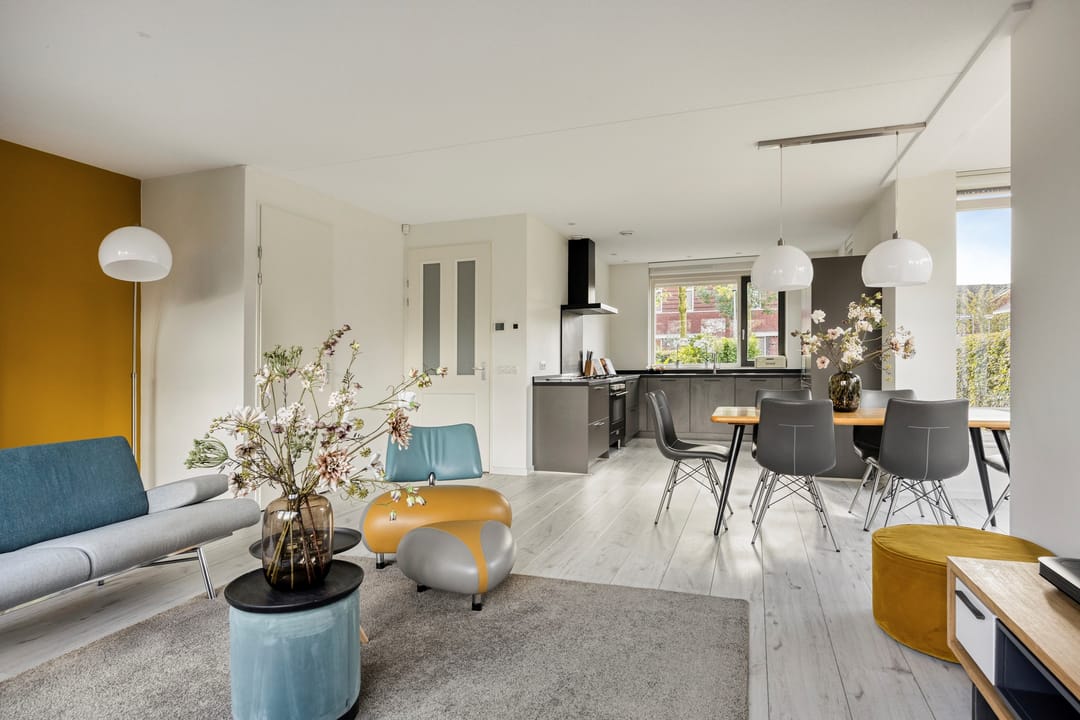 Photo 22 of Cornelis van der Loostraat 1