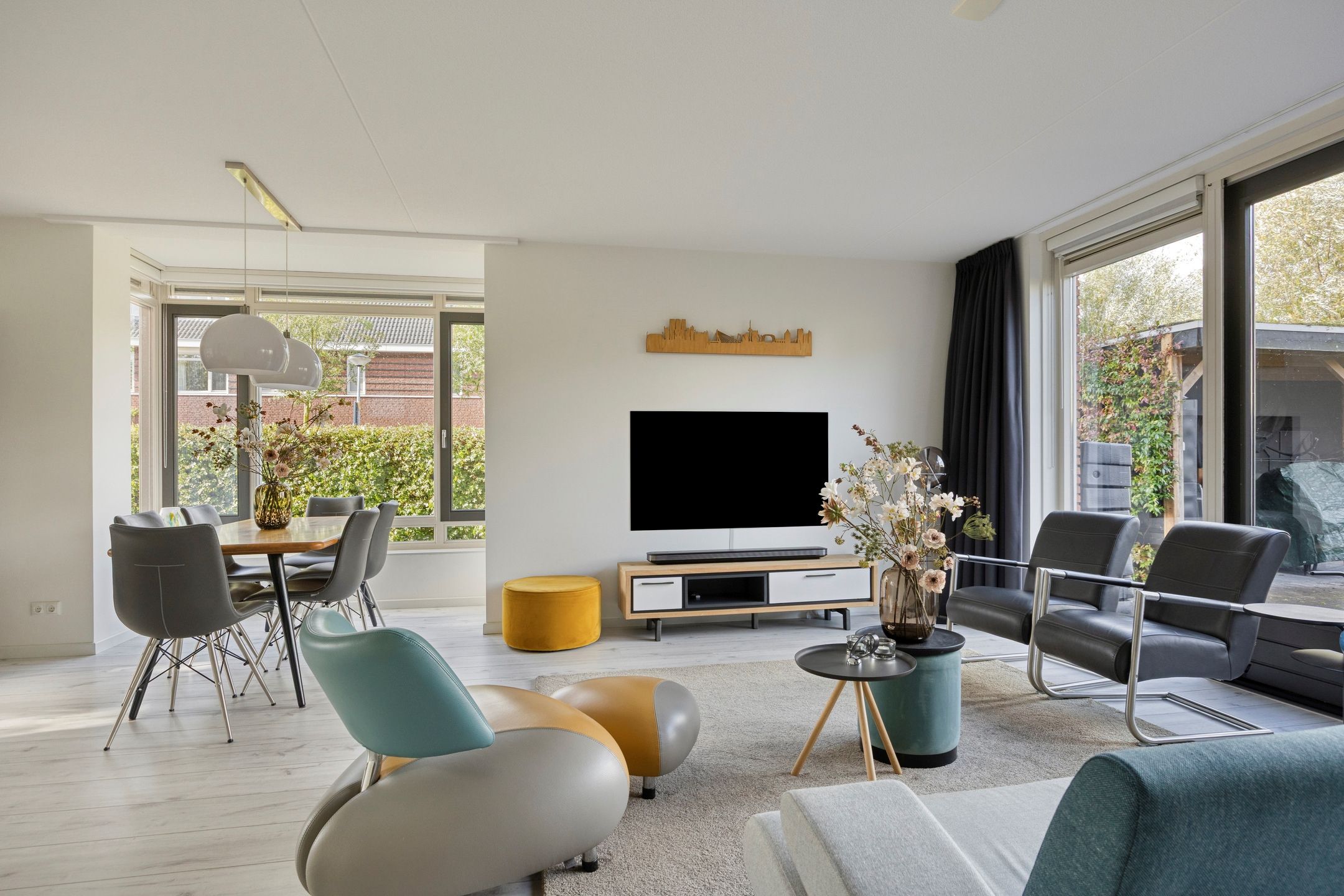 Photo 21 of Cornelis van der Loostraat 1