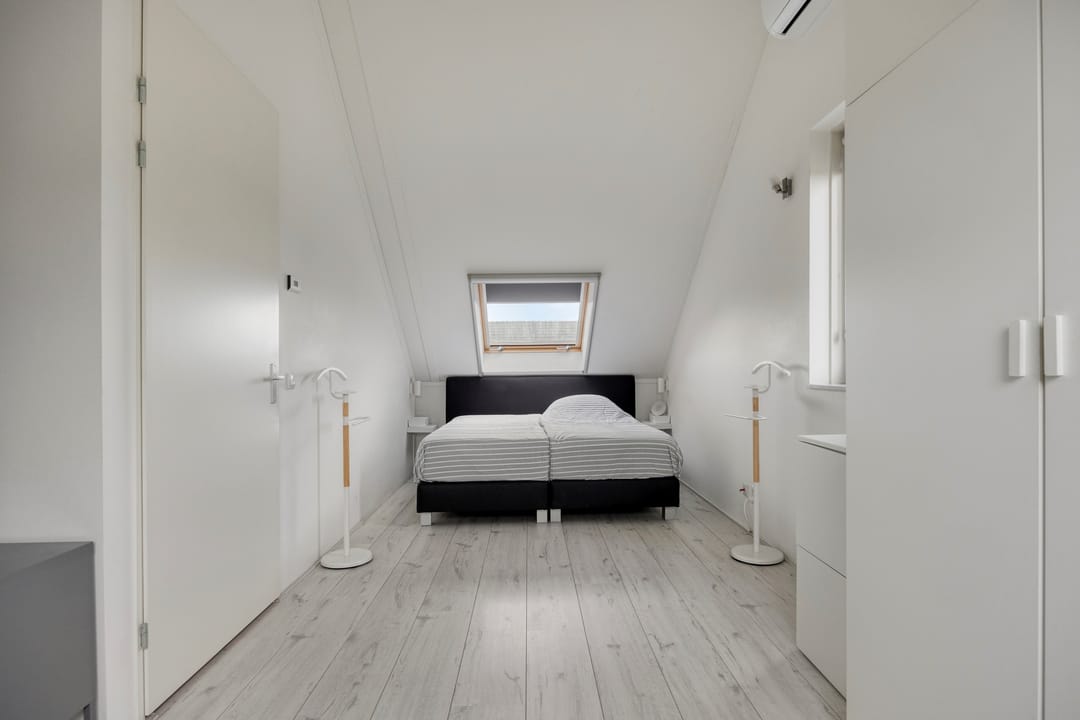 Photo 43 of Cornelis van der Loostraat 1