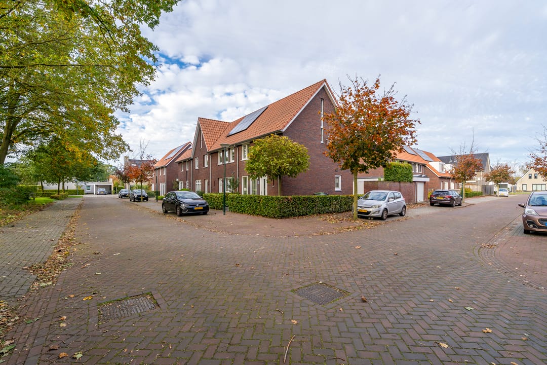 Photo 47 of Postelein 16