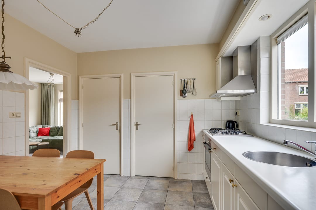 Photo 11 of Schoolstraat 16