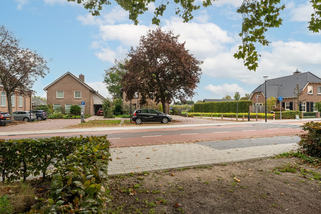 Photo 11 of van der Duinstraat 57
