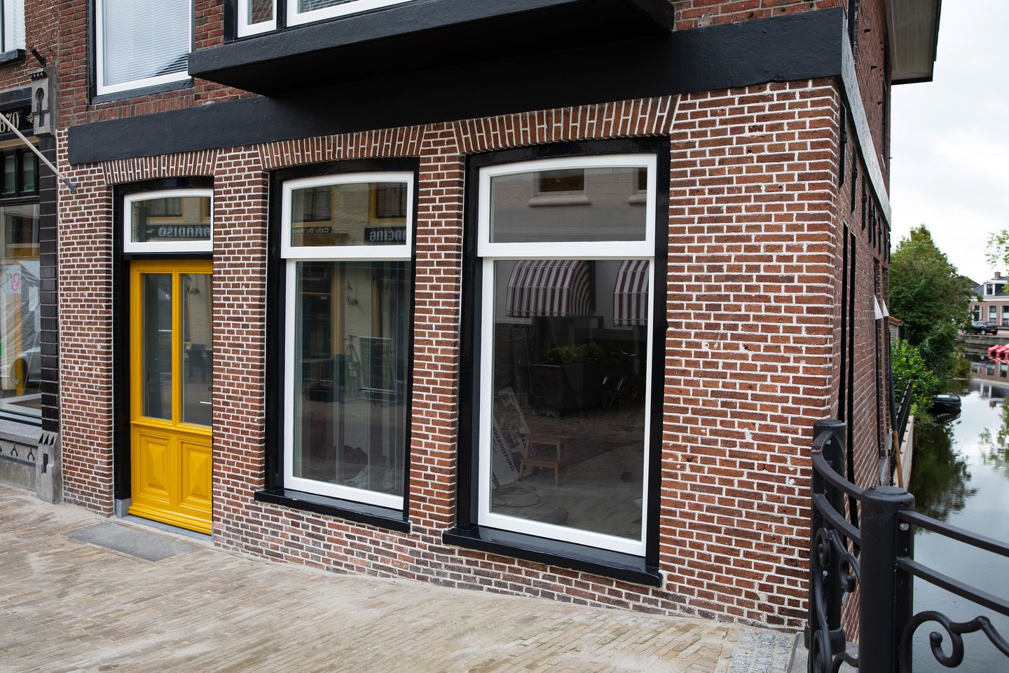 Bekijk foto 2 van Voorstraat 96