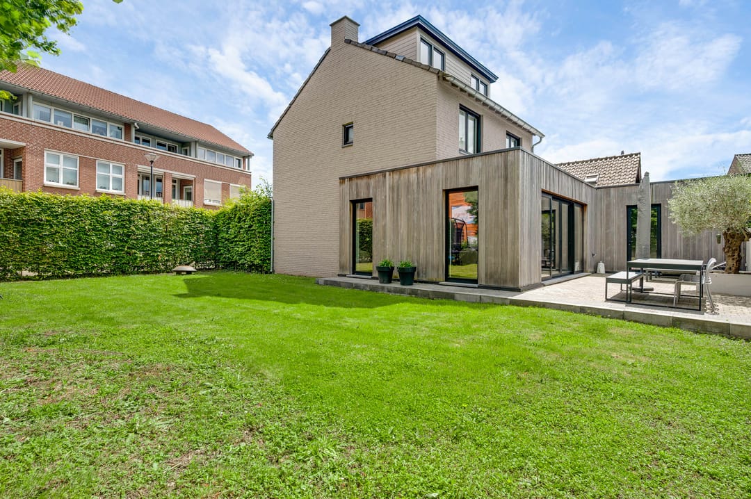 Photo 23 of Burchtstraat 1