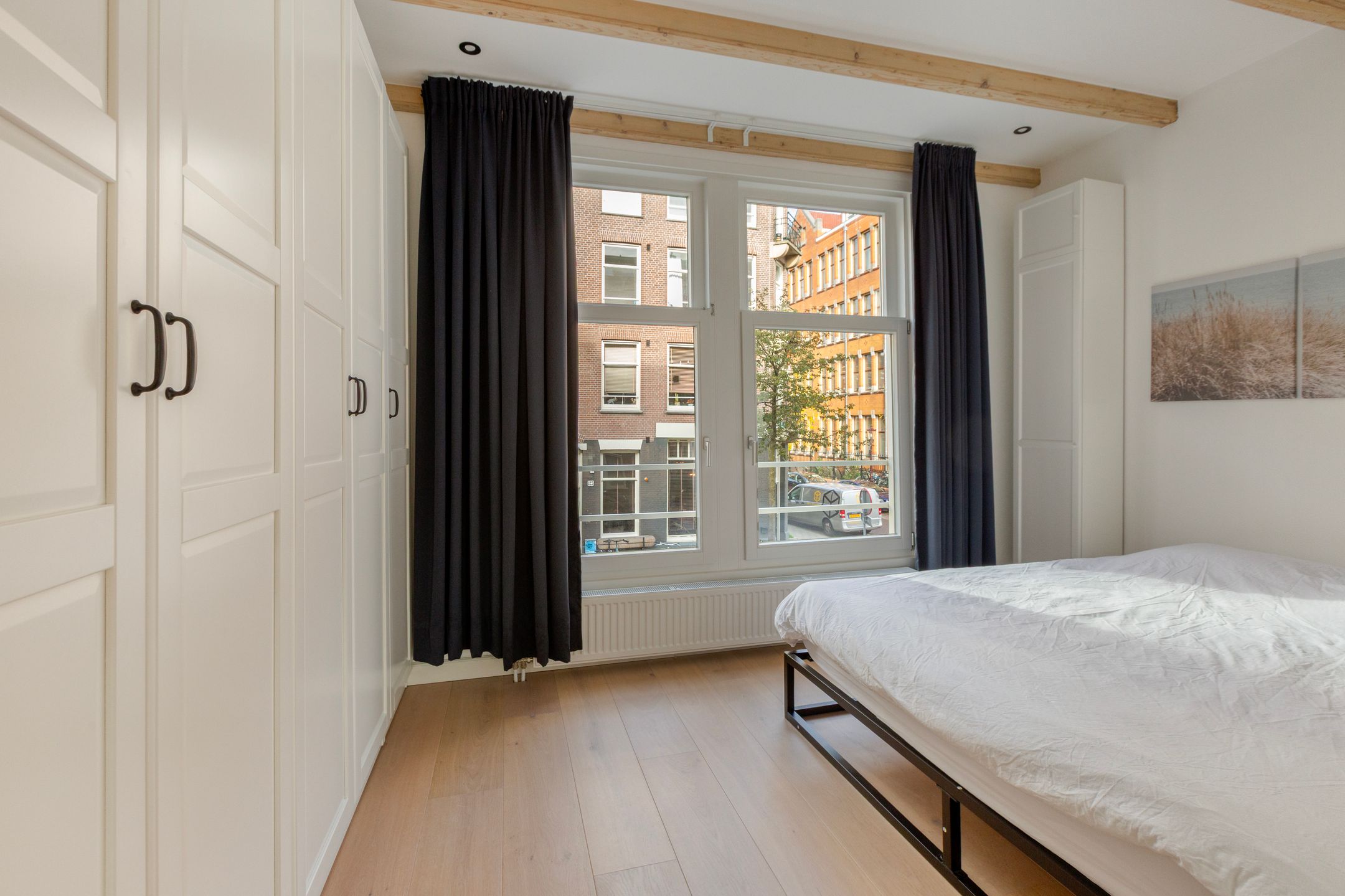 Photo 12 of Tolstraat 138-1L