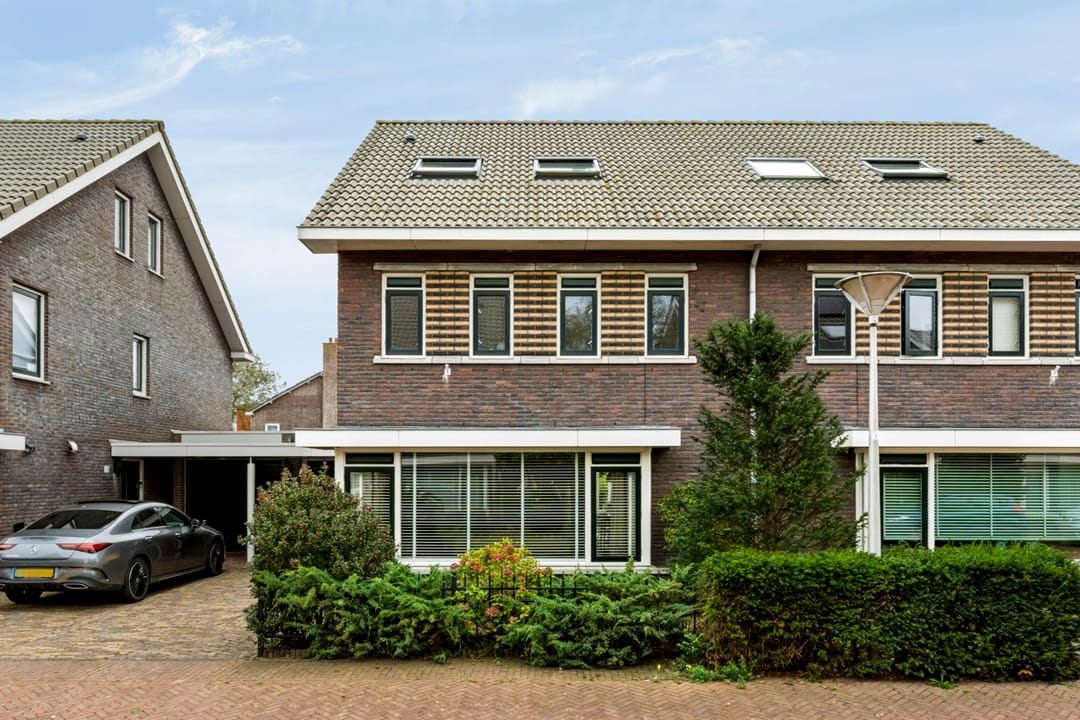 Photo 2 of Professor Zeemanstraat 53